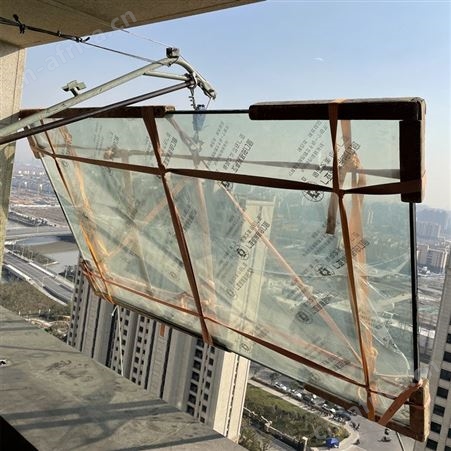 吊装沙发上楼 高层吊装家具 专业大件床垫吊运上楼公司