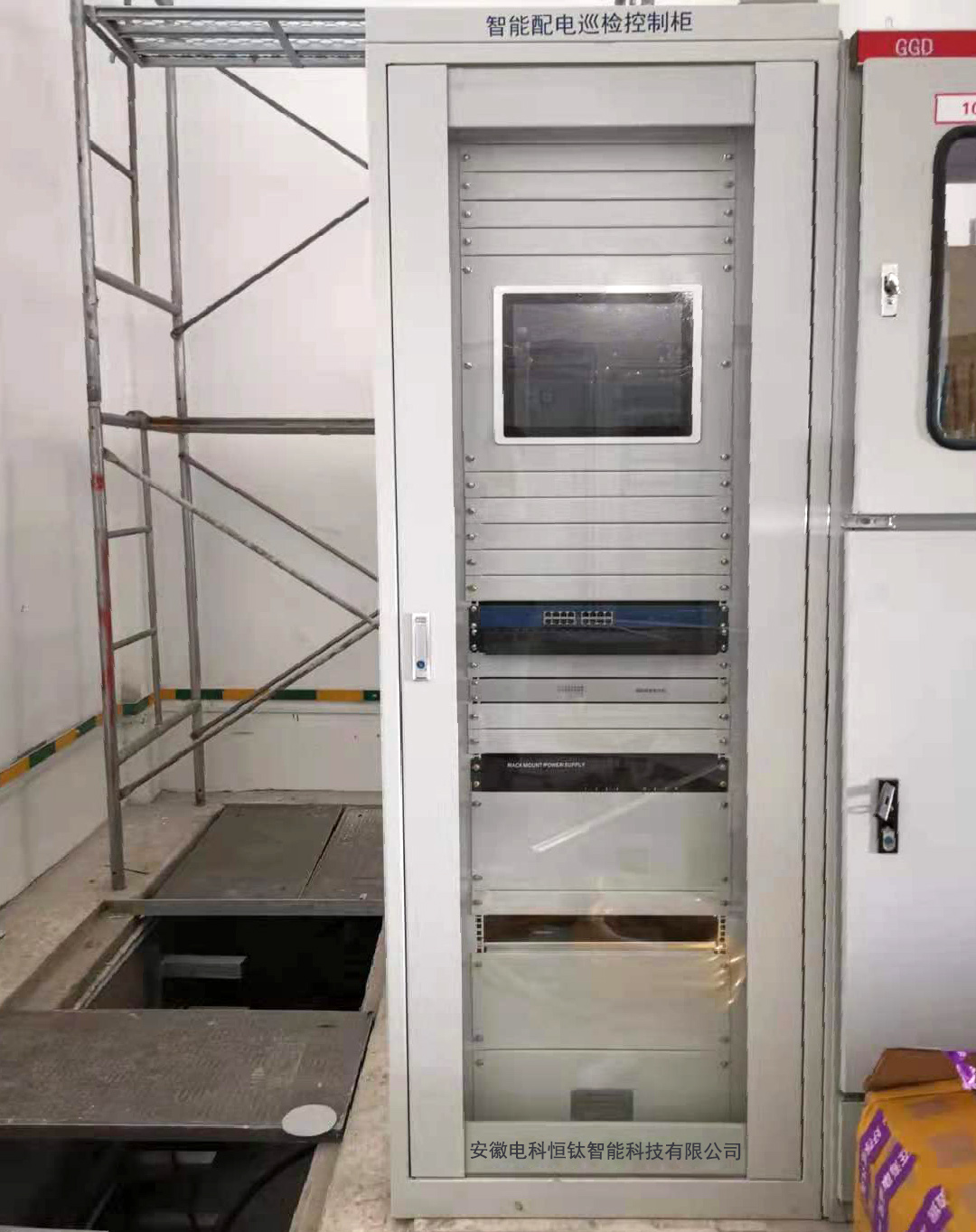 机柜 (13).jpg 机柜 (13).jpg