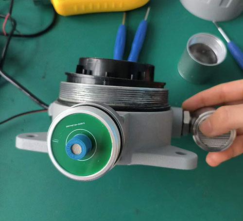 广谱型可燃气体传感器